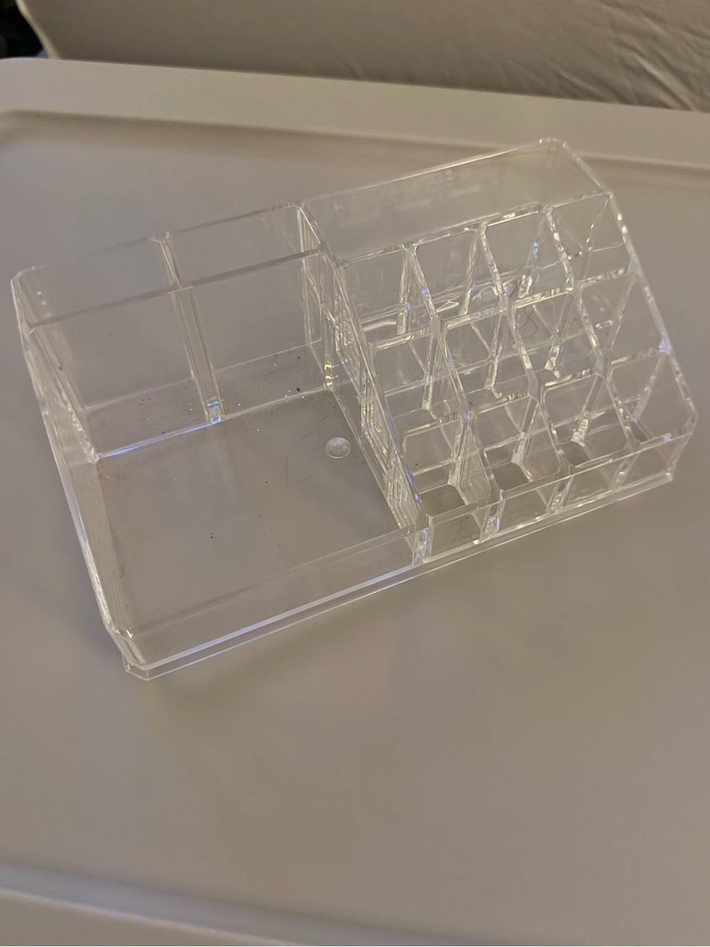 Clear Acrylic Makeup & Accessory Organizer - Transparent